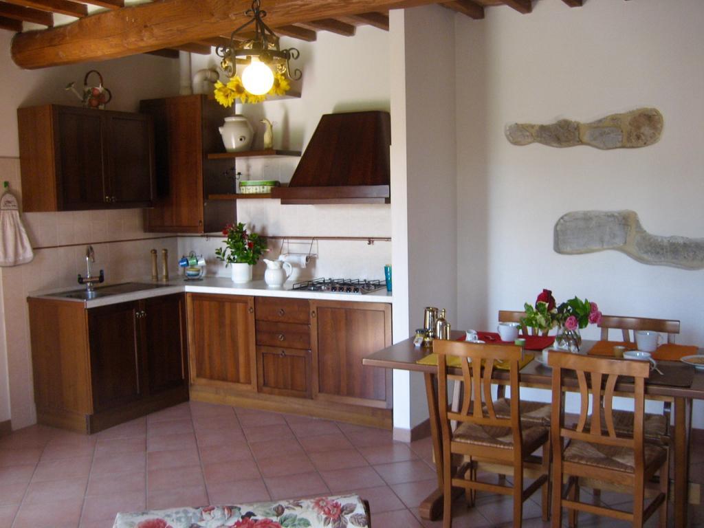 Agriturismo Lo Strettoio Castelnuovo Berardenga Extérieur photo