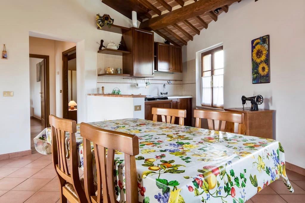 Agriturismo Lo Strettoio Castelnuovo Berardenga Extérieur photo